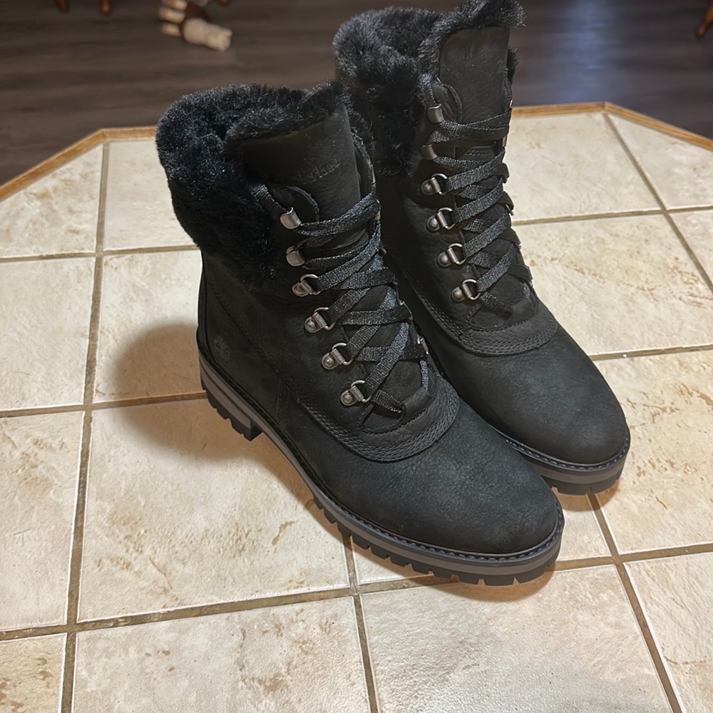 Timberland faux fur boots